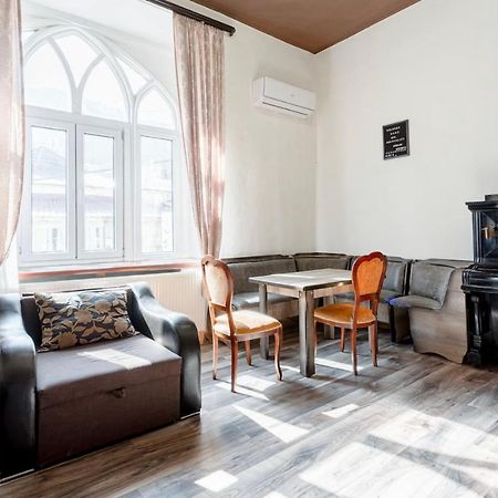 Central Location King Size Bed Tbilisi Esterno foto